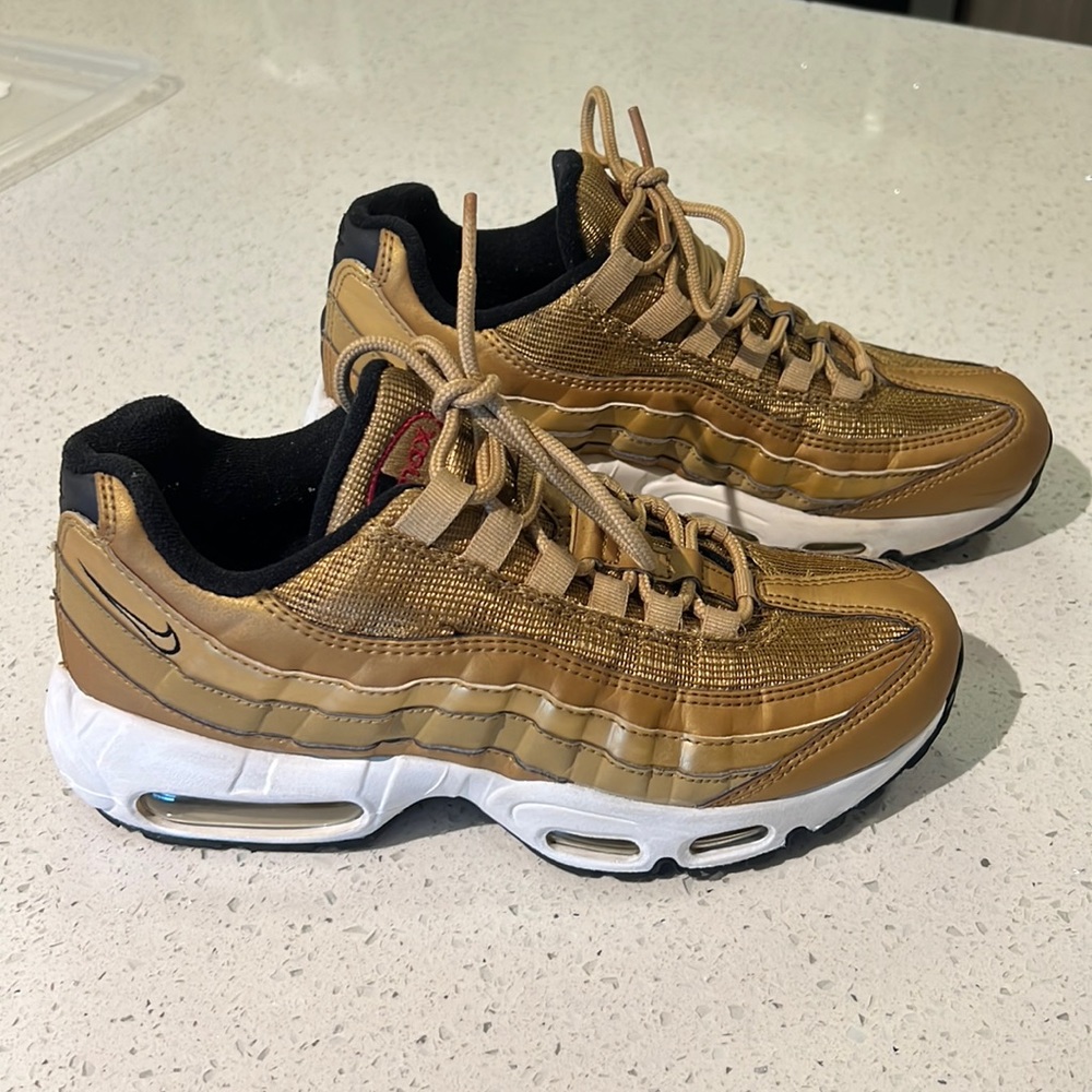 Gold 1995 Nike Air Max
